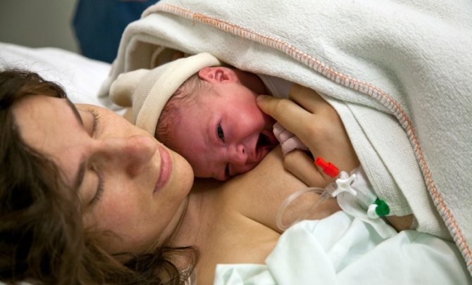 Подруга родила мальчика сонник